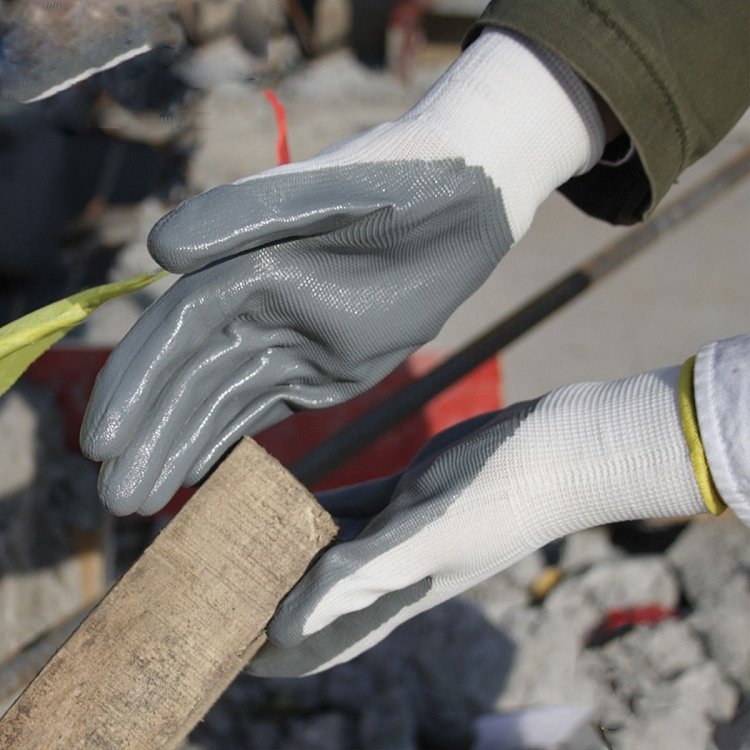 Γάντια εργασίας GRASHER – χρήση σε κηπουρική εργασία