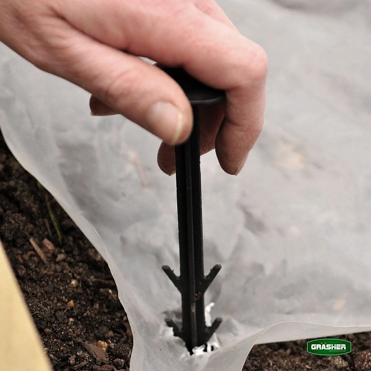 Πλαστικά καρφιά εδάφους Grasher για κηποτεχνία και γεωργία