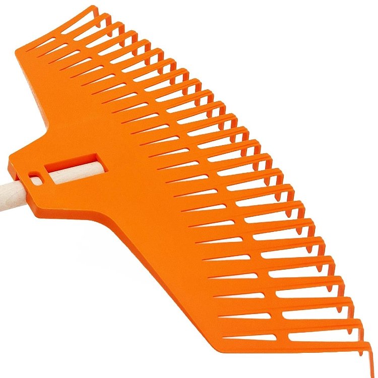 Τσουγκράνα PROSPERPLAST Focus Rake Πορτοκαλί – συσκευασία σε κοντινό πλάνο