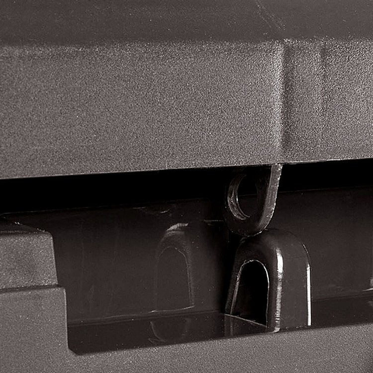 PROSPERPLAST 190lt Boardbox – κοντινό στη συσκευασία και επιφάνεια