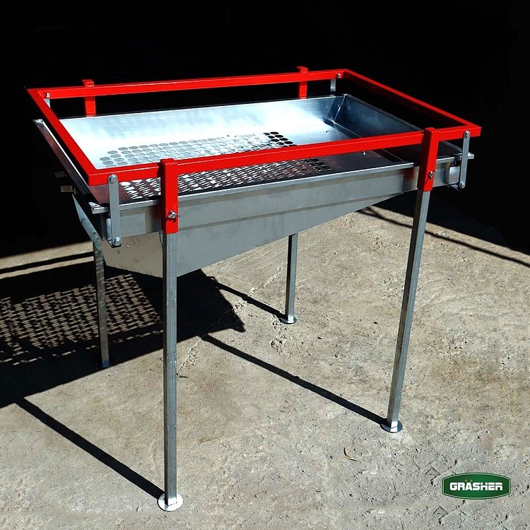 Grasher DP4085 χειροκίνητο κόσκινο διαχωρισμού ελιάς 105x70x92cm με γαλβανιζέ σκάφη Ø28mm