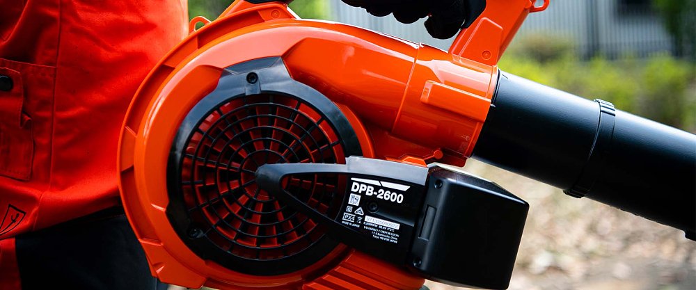 ECHO DPB-2600 – χρήση από επαγγελματία κηπουρό