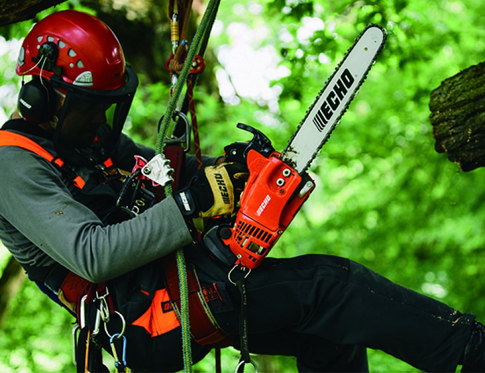 ECHO CS-362TES – συσκευασία προϊόντος σε κοντινό πλάνο