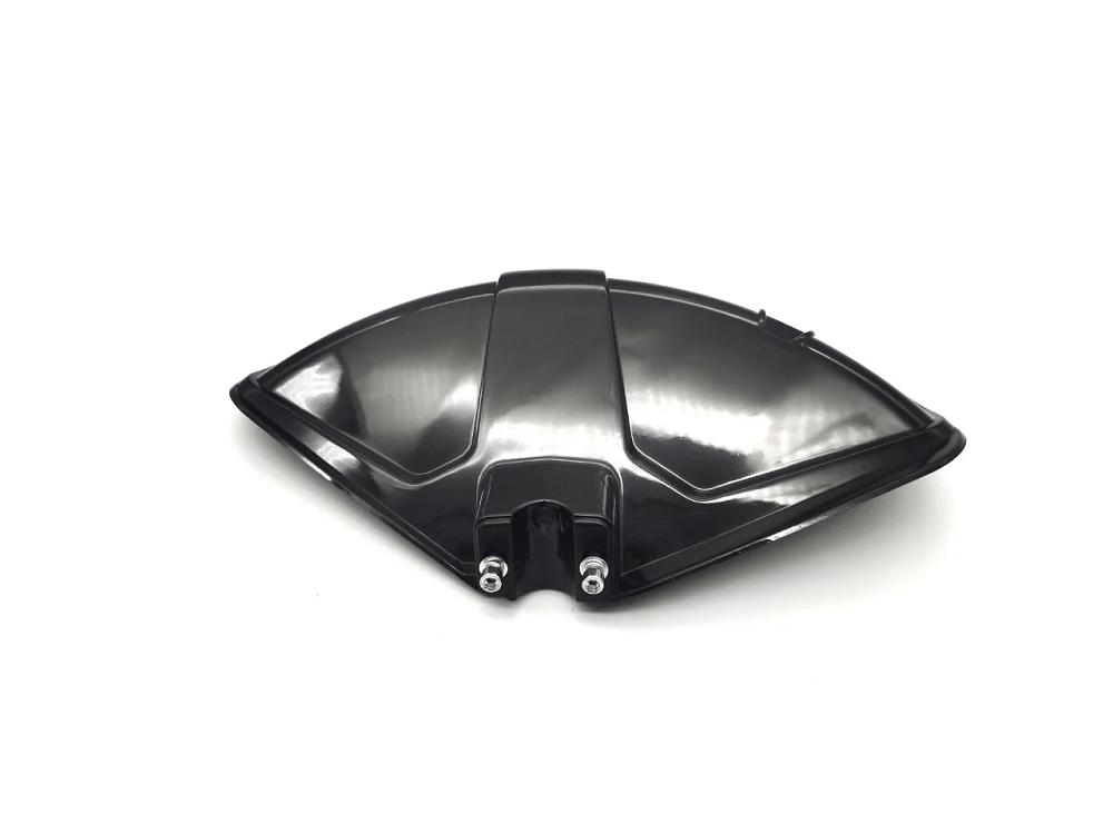 Θαμνοκοπτικό στον κήπο – Lifestyle εργασία με νήμα