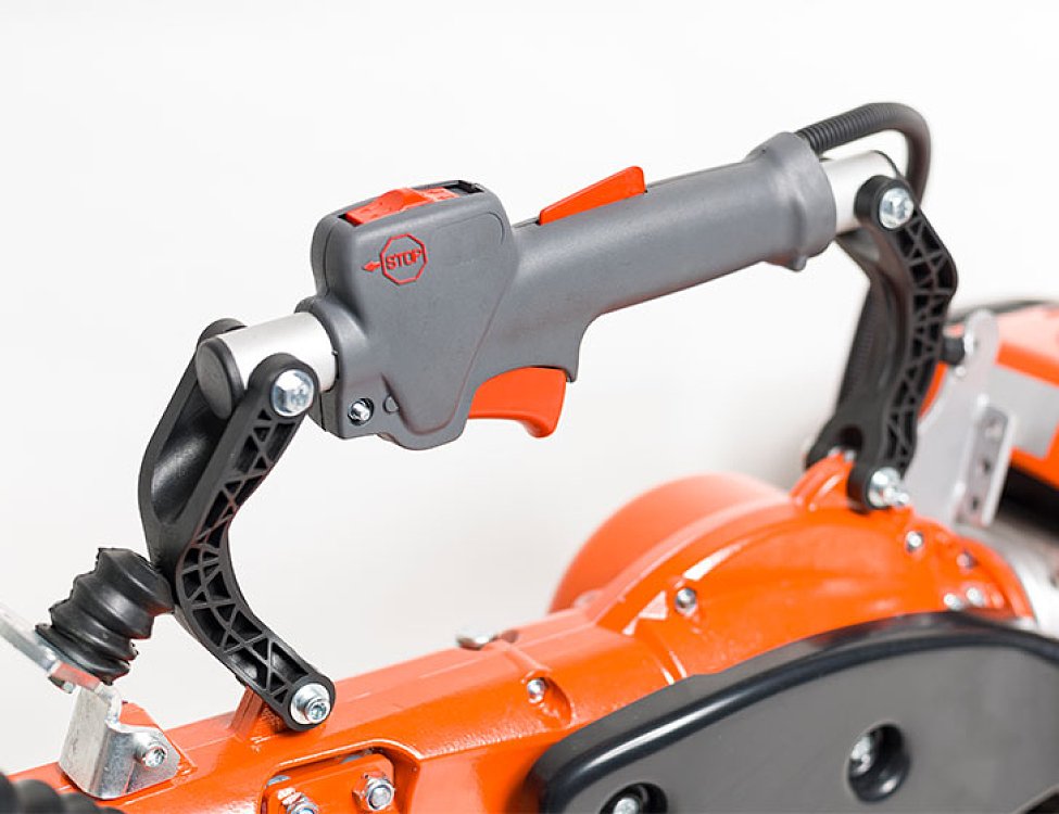 ECHO OH-5210 – λεπτομέρεια χειρολαβής και γραναζιών